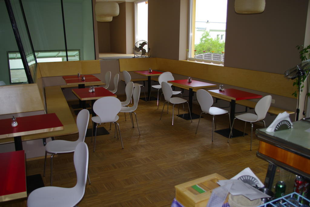 Workbase Hostel Wien Exteriör bild